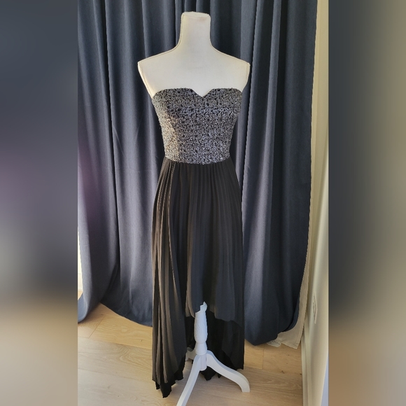 BEBE | Bustier Sequin Hi-Lo Dress - Picture 4 of 16